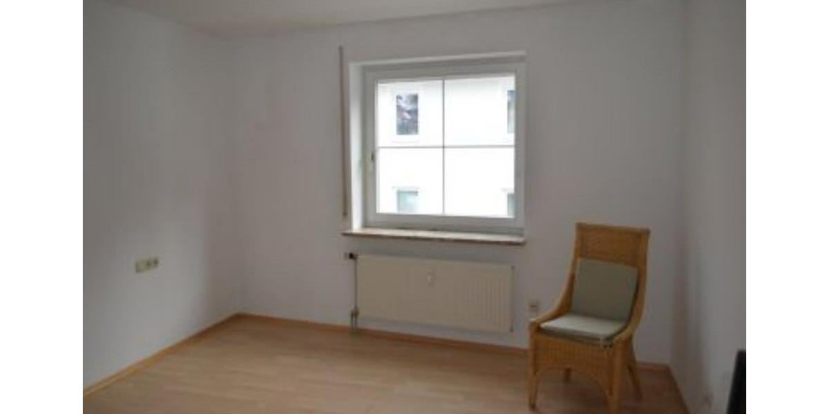 Etagenwohnung Kempten (Allgäu) - 5 Zimmer, 130 m&sup2;, 1.980&euro; | Angebot:25497522