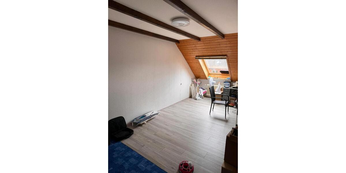 Einfamilienhaus Saterland - 6 Zimmer, 120 m&sup2;, 850&euro; | Angebot:26607176