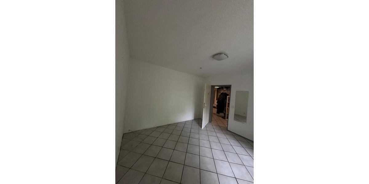 Etagenwohnung Hagenbach - 1 Zimmer, 18 m&sup2;, 500&euro; | Angebot:24565077