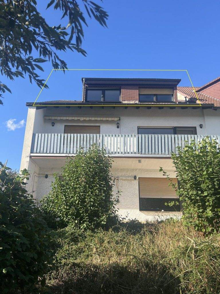 Schicke 3-Zimmer-Wohnung im Dachgeschoss in Frankfurt - Goldstein zimmer