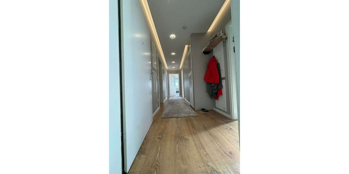 Etagenwohnung Wiesbaden Dotzheim - 4 Zimmer, 110 m&sup2;, 2.250&euro; | Angebot:24620040