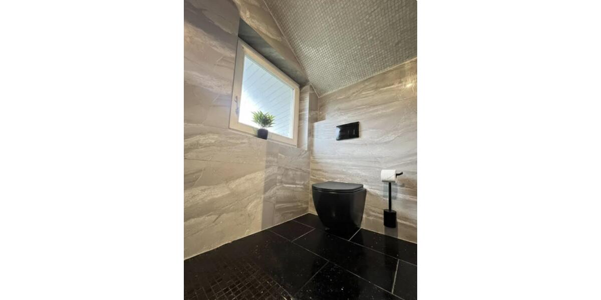 Dachgeschoßwohnung Laufenburg (Baden) - 3.5 Zimmer, 95 m&sup2;, 999&euro; | Angebot:24345670