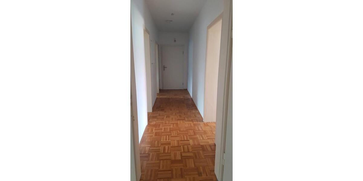 Etagenwohnung Bamberg Gärtnerstadt - 3 Zimmer, 66 m&sup2;, 924&euro; | Angebot:26672357