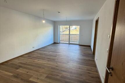 Wohnung Sankt Oswald-Riedlhütte Riedlhütte - 3 Zimmer, 66 m&sup2;, 590&euro; | Angebot:25436643