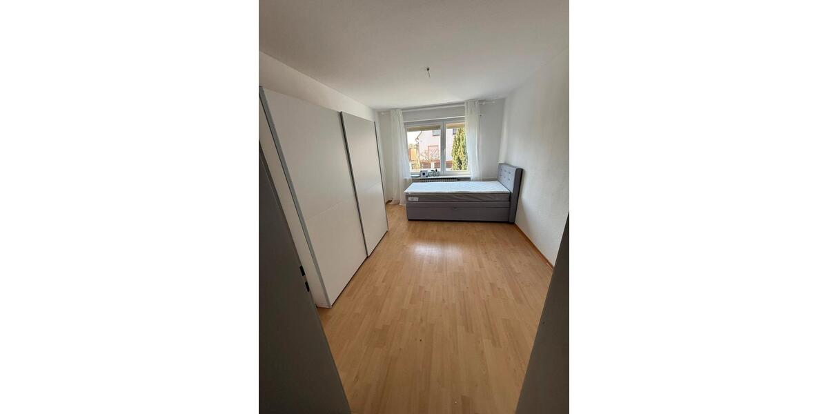 Wohnen auf Zeit Willstätt - 4 Zimmer, 82 m&sup2;, 2.200&euro; | Angebot:26199608
