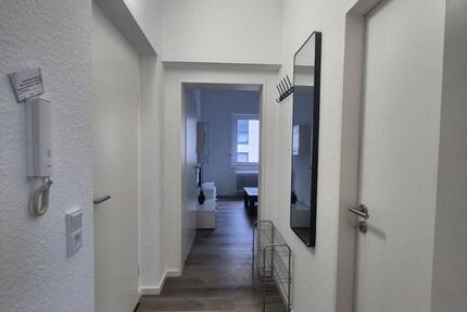 Hürth Efferen - Nichtraucherwohnung Löffelfertig, möbliert 28 qm 1 zimmer