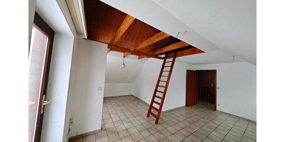 Dachgeschoßwohnung Jever - 2 Zimmer, 55 m&sup2;, 580&euro; | Angebot:25515074