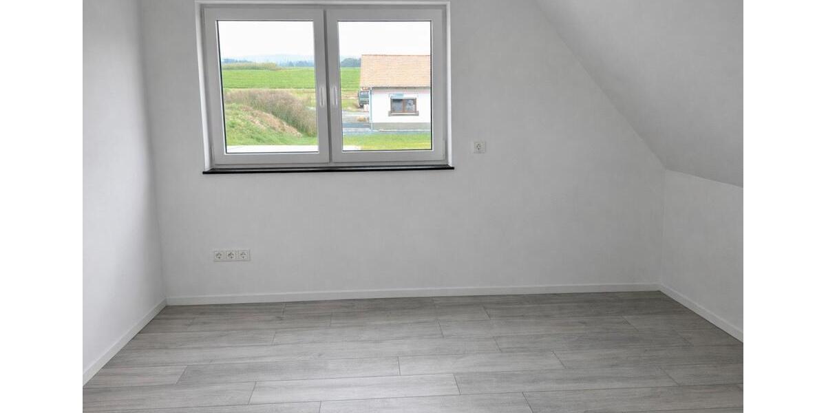 Maisonettenwohnung Weinbach - 4 Zimmer, 115 m&sup2;, 1.225&euro; | Angebot:25656920