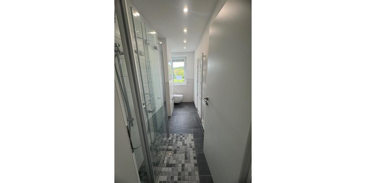 Hochparterre Hainichen - 3 Zimmer, 60 m&sup2;, 390&euro; | Angebot:26638412