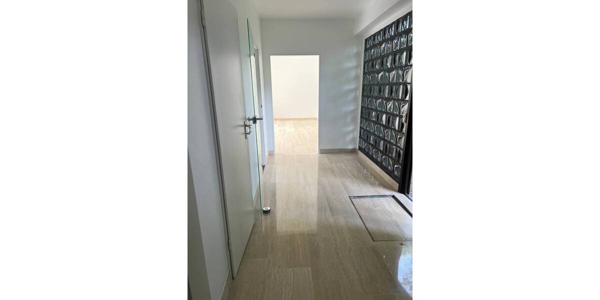 D-Kaiserswerth: Einfamilienhaus, 2 Zimmer, ca. 80 m² Wohnfl., ca. 60 m² Nutzfläche, Terrasse, Stellplatz 2 zimmer