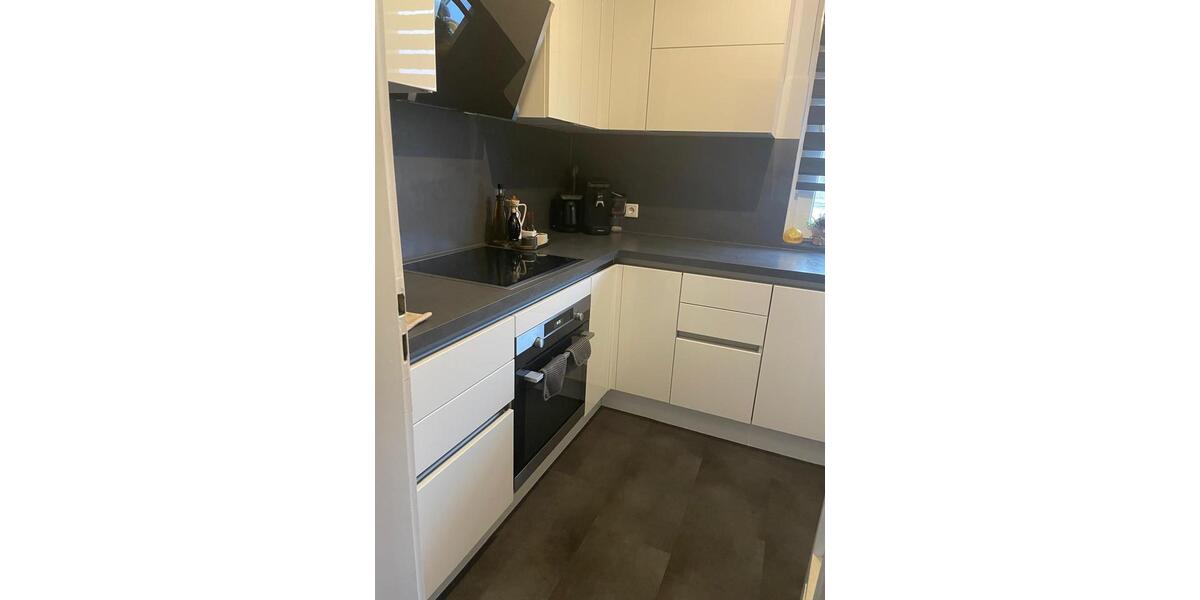 Etagenwohnung Wuppertal Brill - 4 Zimmer, 120 m&sup2;, 1.200&euro; | Angebot:24345505