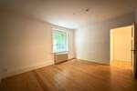 Gepflegte und gut geschnittene 3 Zimmerwohnung mit neuer Einbauküche und Duschbad in Tonndorf 3 zimmer