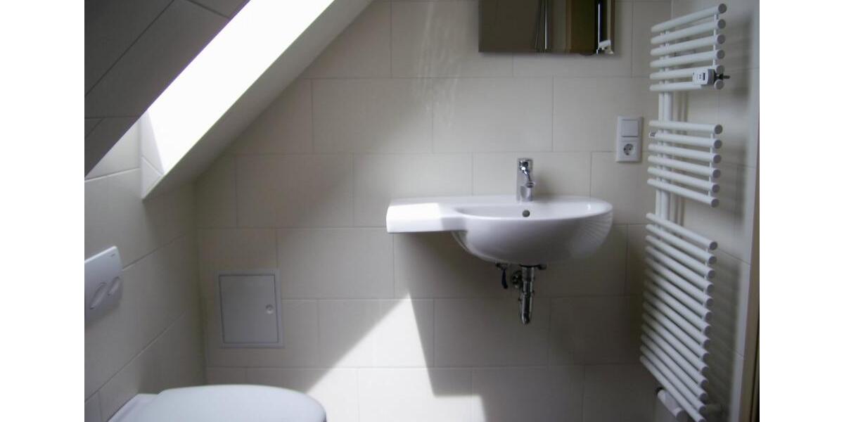 Dachgeschoßwohnung Senftenberg - 2 Zimmer, 39 m&sup2;, 590&euro; | Angebot:24785063