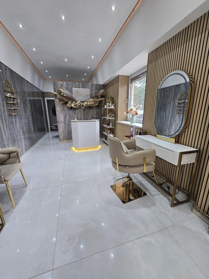 KosmetikStudio,nails Studio,Studio,laden