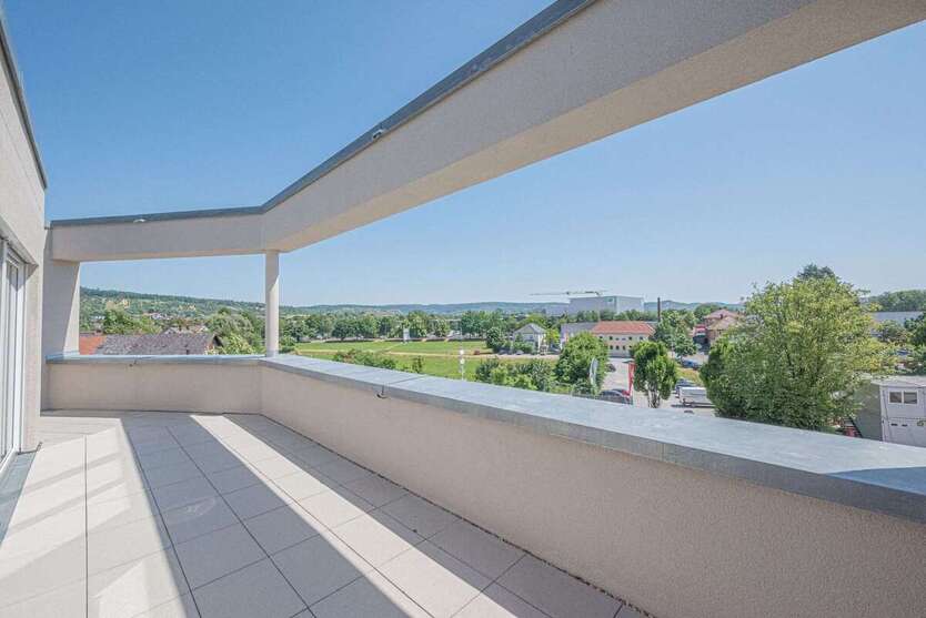 Wohnung zum Mieten in Schorndorf 1.854 € 126.38 m² 4 zimmer