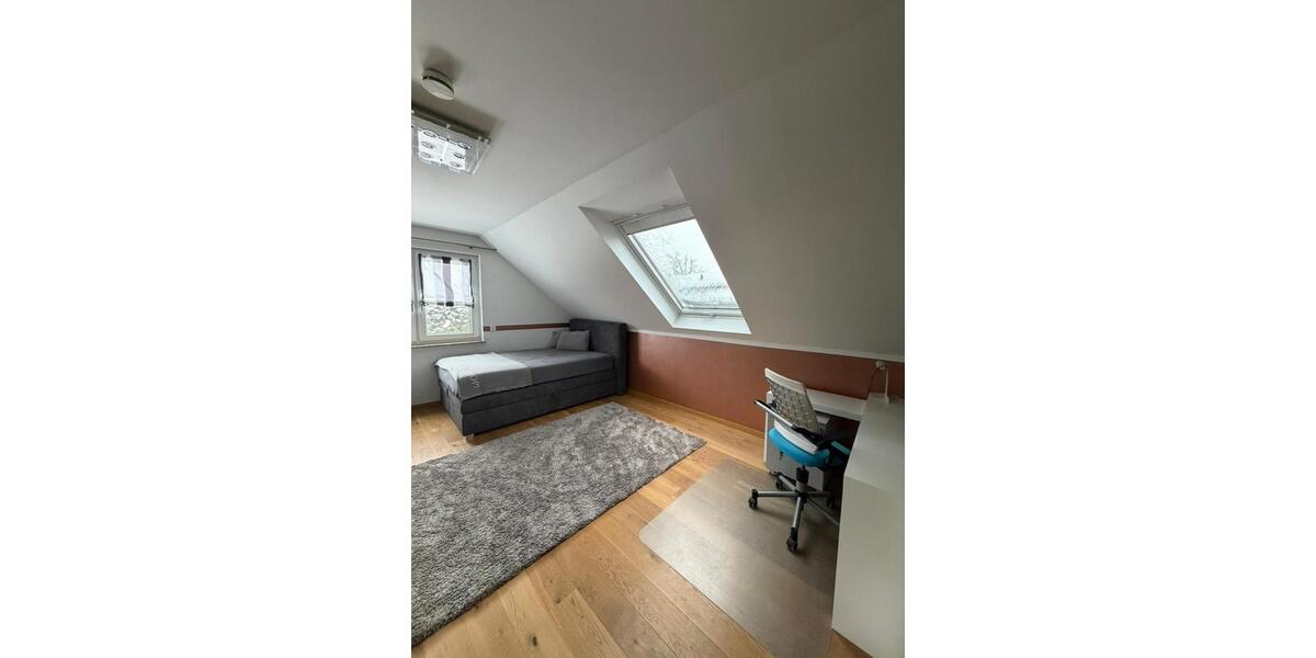Wohnen auf Zeit Hannover Döhren-Wülfel - 4 Zimmer, 80 m&sup2;, 520&euro; | Angebot:25217071
