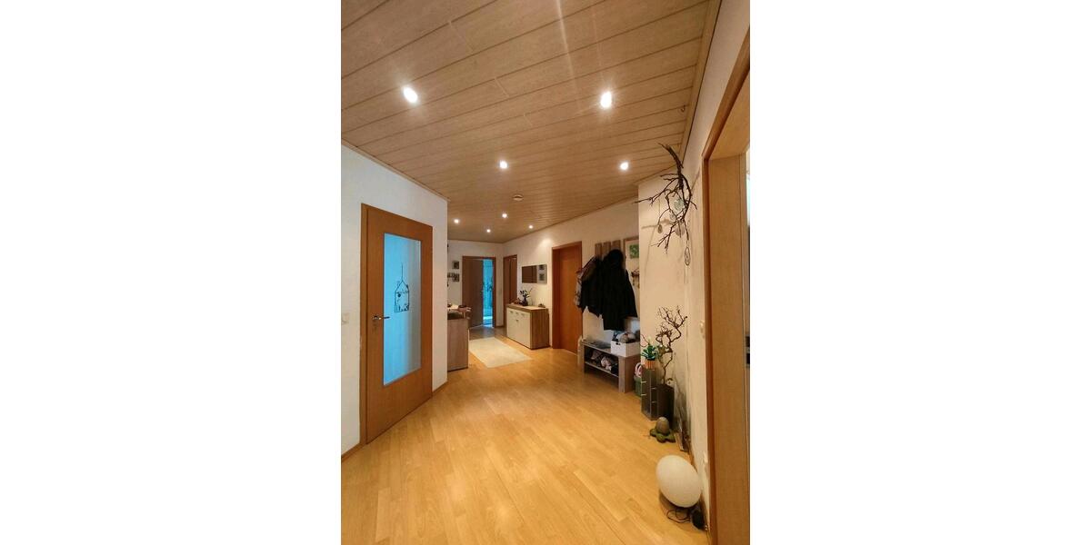 Wohnen auf Zeit Sulzbach-Rosenberg Rosenberg - 3 Zimmer, 114 m&sup2;, 500&euro; | Angebot:26228926