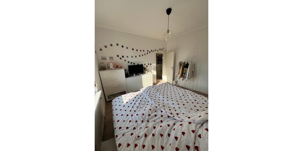 Etagenwohnung Frankfurt am Main Bergen-Enkheim - 4 Zimmer, 70 m&sup2;, 1.150&euro; | Angebot:25856365