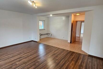 Wohnung Ruppichteroth - 3 Zimmer, 92 m&sup2;, 980&euro; | Angebot:25223671