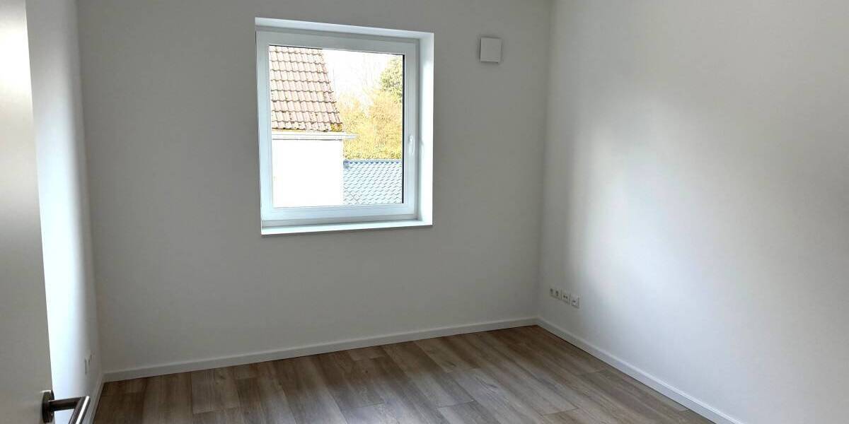 Reihenmittelhaus Schwarzenbek - 4 Zimmer, 106 m&sup2;, 1.400&euro; | Angebot:25986268