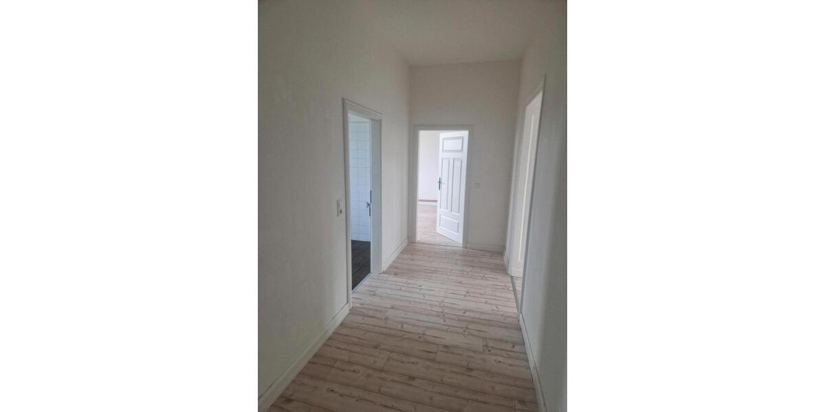 Etagenwohnung Templin - 4 Zimmer, 98 m&sup2;, 1.050&euro; | Angebot:26496212