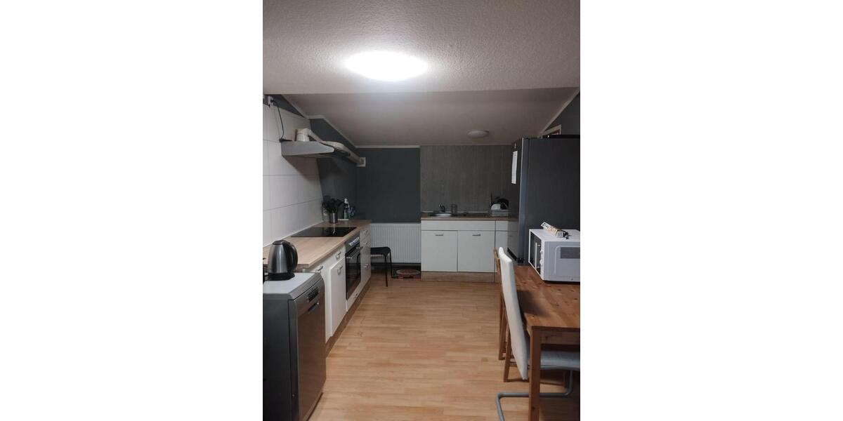 Einfamilienhaus Velten - 10 Zimmer, 500 m&sup2;, 5.000&euro; | Angebot:26361902