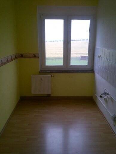 Etagenwohnung Großenstein Nauendorf - 3 Zimmer, 60 m&sup2;, 360&euro; | Angebot:26242260