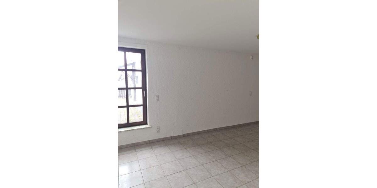 Etagenwohnung Sinntal Weiperz - 3 Zimmer, 110 m&sup2;, 650&euro; | Angebot:23917709