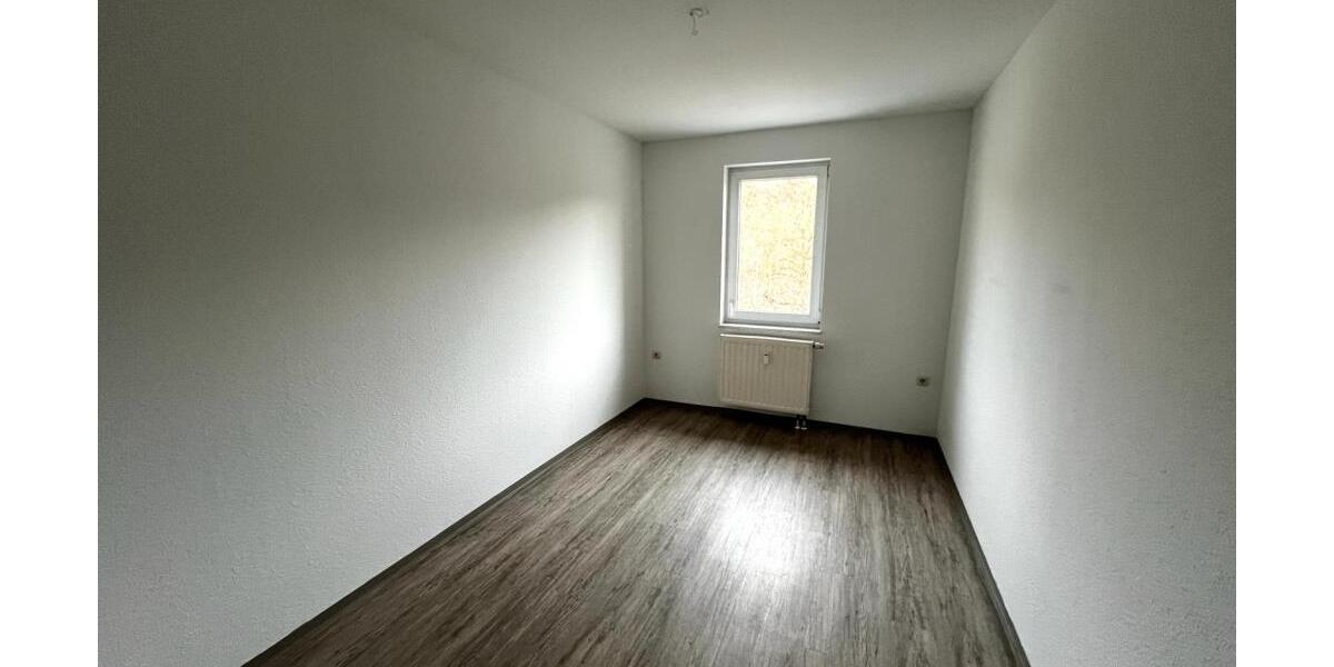 Barrierefreies Wohnen mit Aufzug im Zentrum von Weida! 3-Raum-EG-Wohnung mit Balkon! - Etagenwohnung Weida Liebsdorf | Angebot:26887891