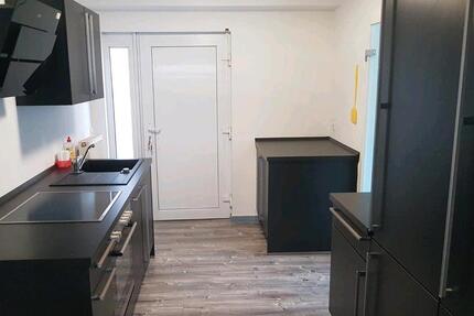 Helle 3-Zi.- Kellerwohnung Stutensee-Spöck 3 zimmer