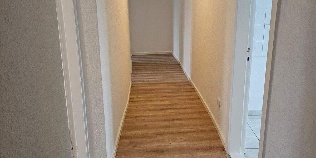 Etagenwohnung Frankfurt (Oder) Frankfurt - 2 Zimmer, 63 m&sup2;, 510&euro; | Angebot:25699758