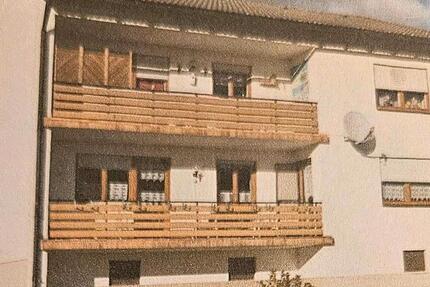 Wohnung Windischeschenbach - 4 Zimmer, 94 m&sup2;, 1.000&euro; | Angebot:26445850