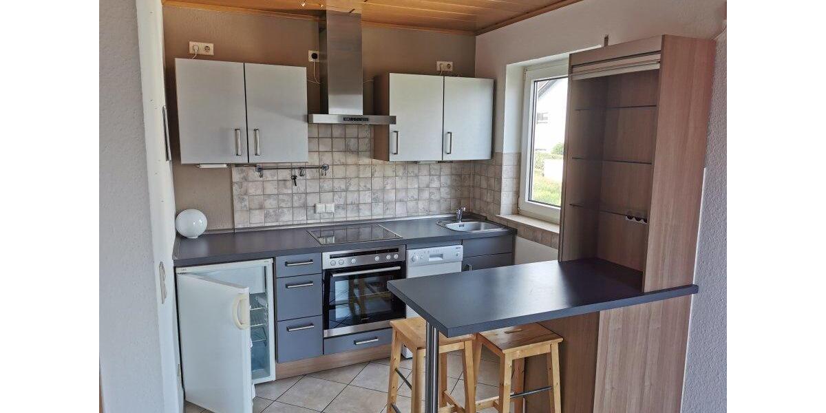 Dachgeschoßwohnung Neuhof - 3 Zimmer, 54 m&sup2;, 450&euro; | Angebot:26259097