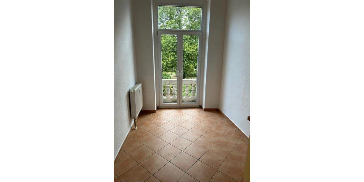 Etagenwohnung Riesa Neuweida - 1 Zimmer, 40 m&sup2;, 278&euro; | Angebot:26477176