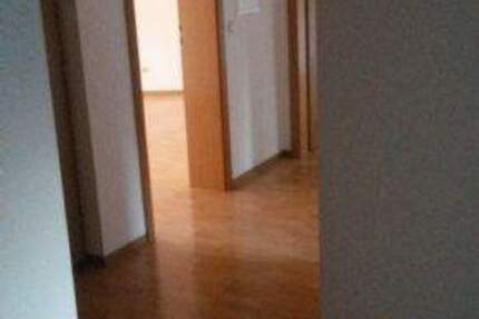 Wohnung Altenstadt a.d.Waldnaab Altenstadt - 2 Zimmer, 61 m&sup2;, 470&euro; | Angebot:24708524