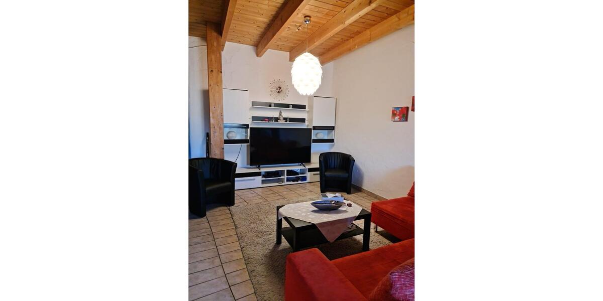 Etagenwohnung Zachenberg - 4 Zimmer, 118 m&sup2;, 545&euro; | Angebot:25324144