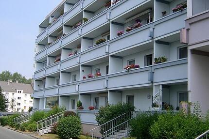 Wohnung Reichenbach im Vogtland - 2 Zimmer, 57 m&sup2;, 325&euro; | Angebot:26008291