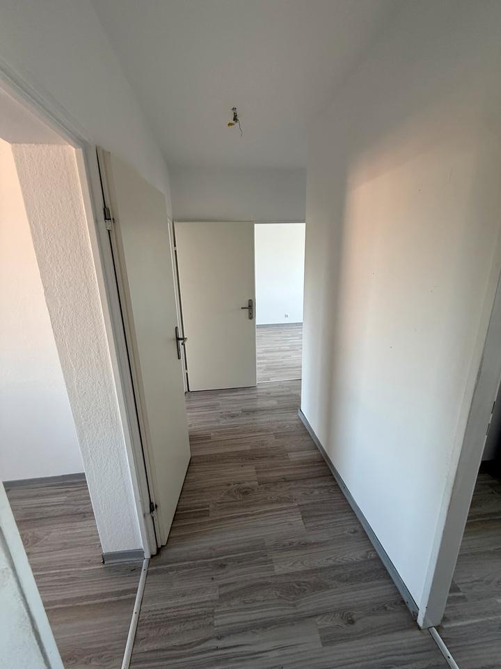 Gemütliche 3-Zimmer-Wohnung mit Einbauküche ab sofort zimmer