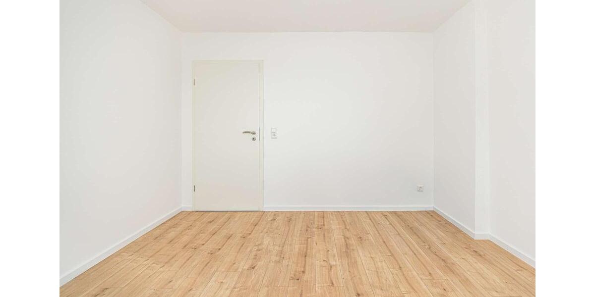 Etagenwohnung Borna - 4 Zimmer, 70 m&sup2;, 620&euro; | Angebot:26545942