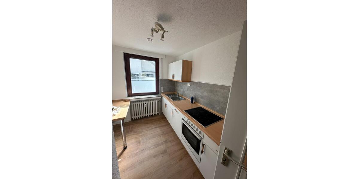 Dachgeschoßwohnung Bad Oeynhausen Dehme - 3 Zimmer, 55 m&sup2;, 450&euro; | Angebot:26591580