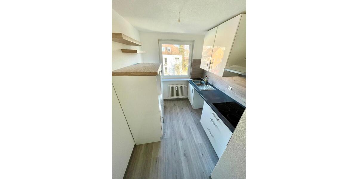 Dachgeschoßwohnung Beimerstetten - 3.5 Zimmer, 69 m&sup2;, 990&euro; | Angebot:26414235