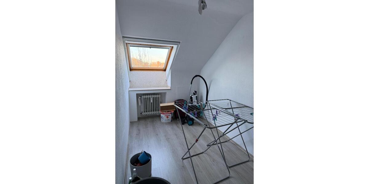 Dachgeschoßwohnung Isselburg - 3 Zimmer, 70 m&sup2;, 455&euro; | Angebot:25918050