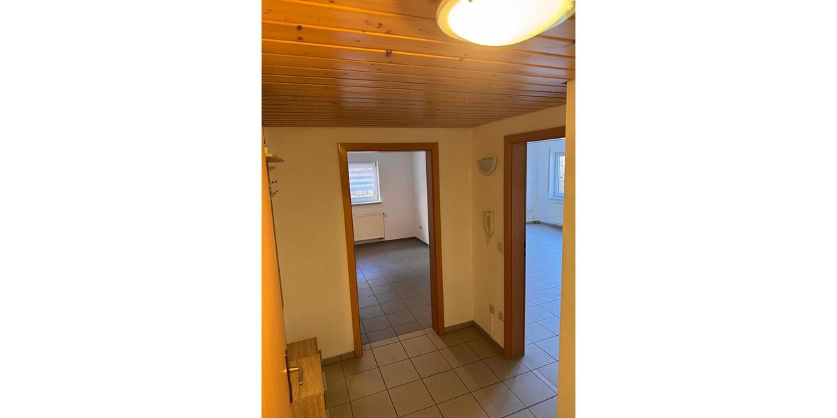 Etagenwohnung Eppingen - 2 Zimmer, 50 m&sup2;, 600&euro; | Angebot:26414073