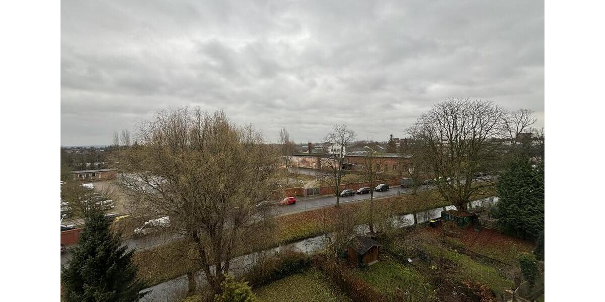 Dachgeschoßwohnung Stendal - 1.5 Zimmer, 53 m&sup2;, 368&euro; | Angebot:26008358