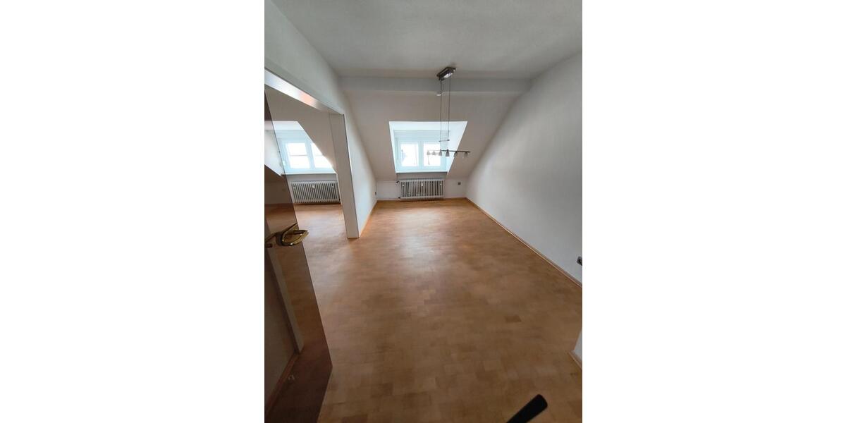 Großzügige 4 12 ZKB-Maisonette-Wohnung (ohne Balkon), Schwetzinger Strasse 4 zimmer