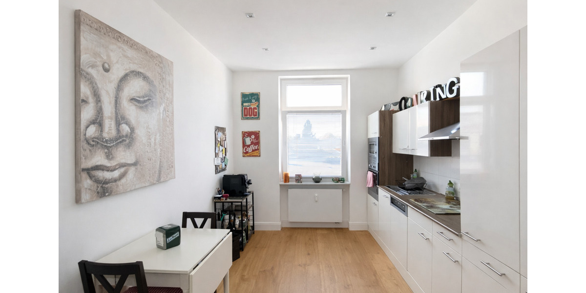 Stilaltbau mit Terrasse & Taunusblick 2 zimmer