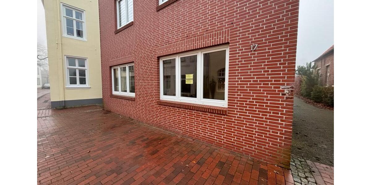 Erdgeschoßwohnung Weener - 4 Zimmer, 105 m&sup2;, 900&euro; | Angebot:24605998