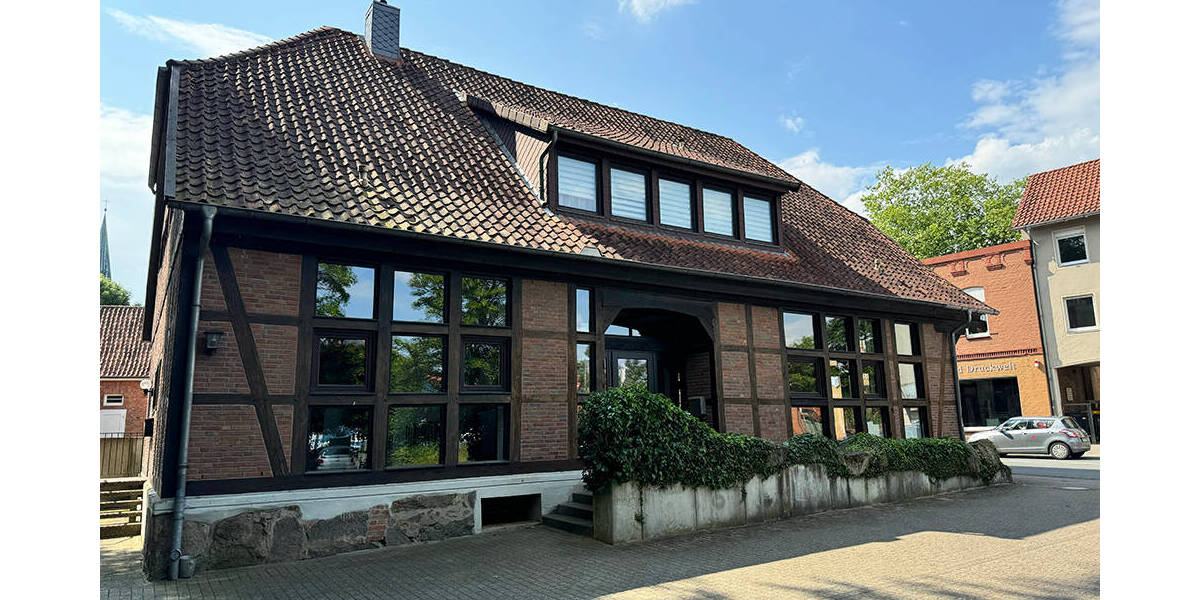 Gewerbeobjekt Soltau - 1.760&euro; | Angebot:25745058