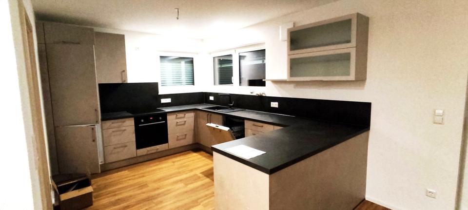Erdgeschoßwohnung Wellendingen - 4.5 Zimmer, 130 m&sup2;, 1.330&euro; | Angebot:26083445
