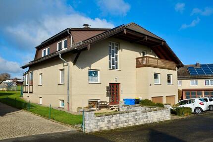 Ruhig gelegene 4-Zimmerwohnung mit zwei Balkonen! 4 zimmer